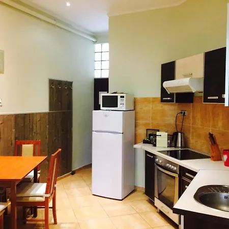 Kaz7 Kazinczy Apartment Budapest